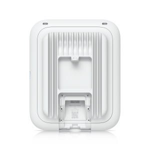 u7-pro-outdoor-us-6.png