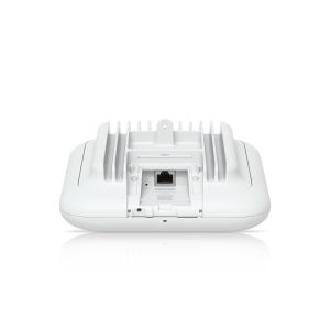 u7-pro-outdoor-us-8.png