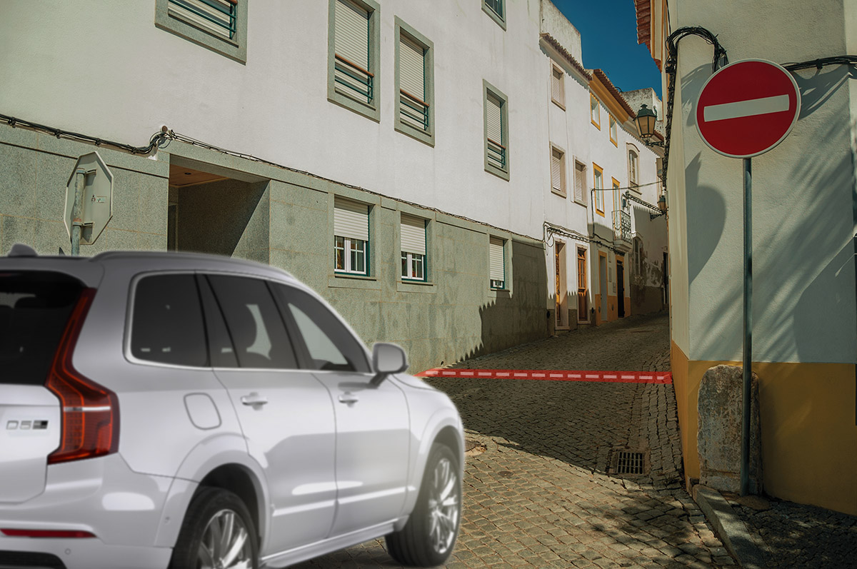 vonal&aacute;tl&eacute;p&eacute;s aut&oacute;val